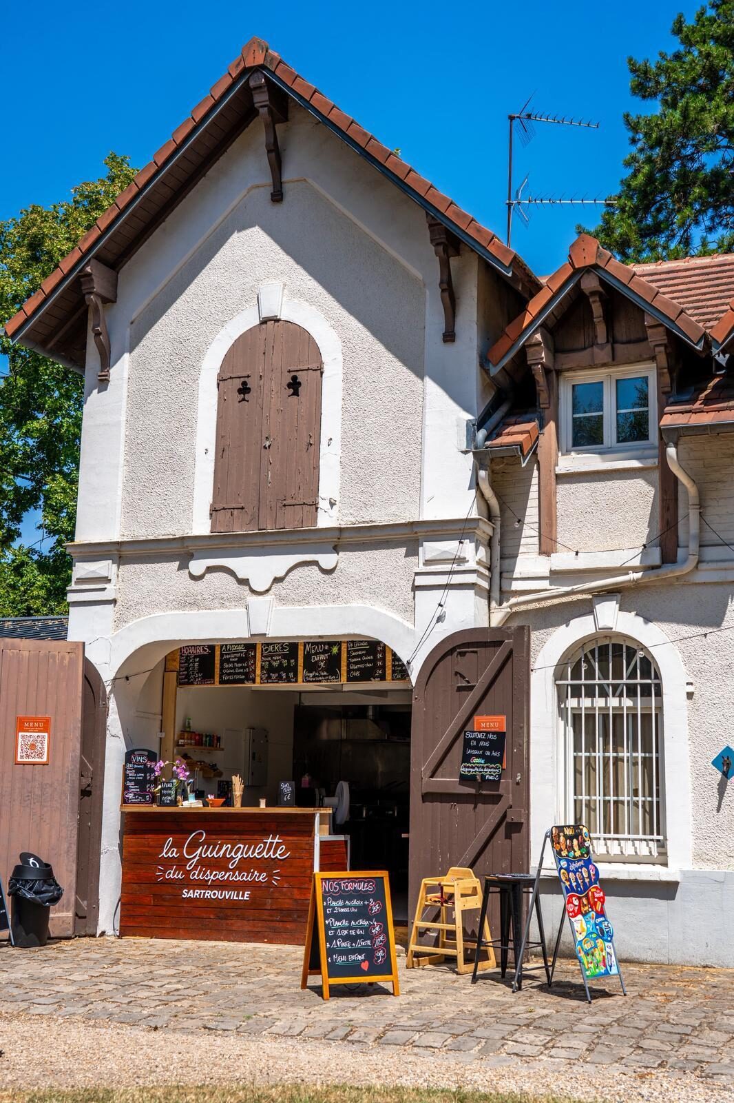 Façade de la Guinguette du Dispensaire au Parc du Dispensaire, Sartrouville